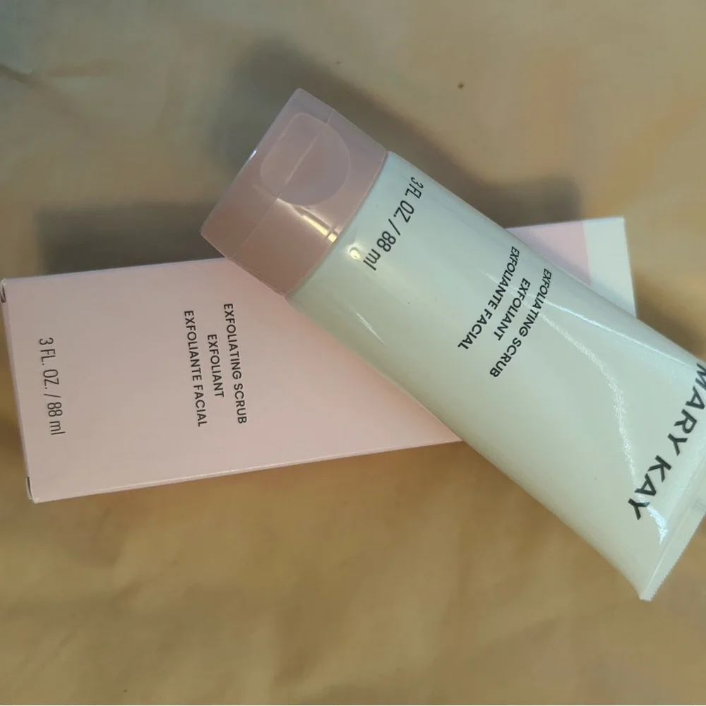 HOT DEAL! NIB.Mary Kay Mattifying Skincare.Purchased end of Nov. ‘25. - Picture 4 of 9